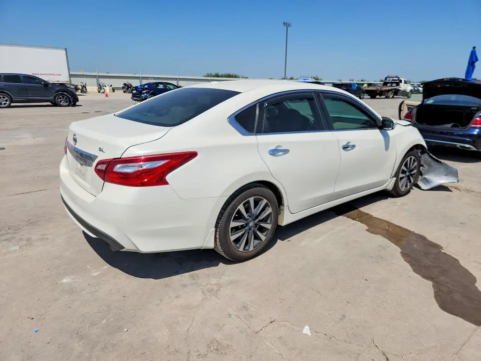 2017 NISSAN ALTIMA   