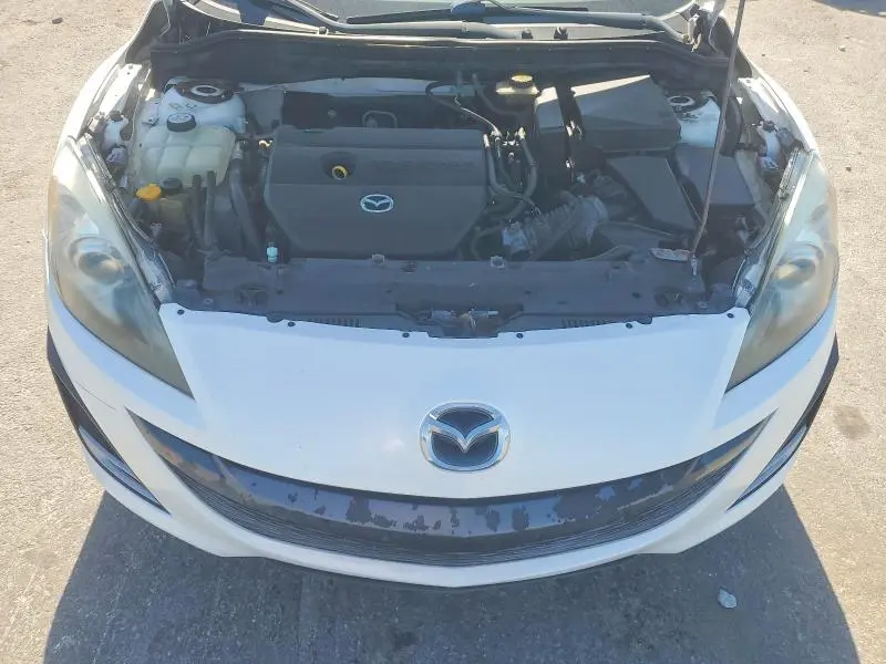 2010 MAZDA 3 S  