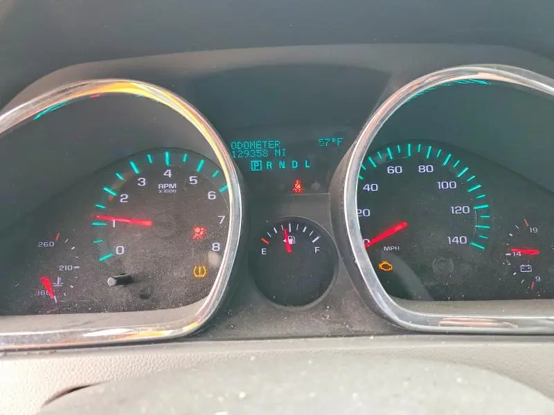 2010 CHEVROLET TRAVERSE LS  