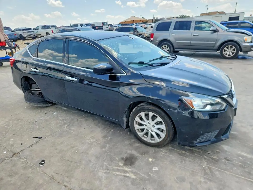 2019 NISSAN SENTRA SV  