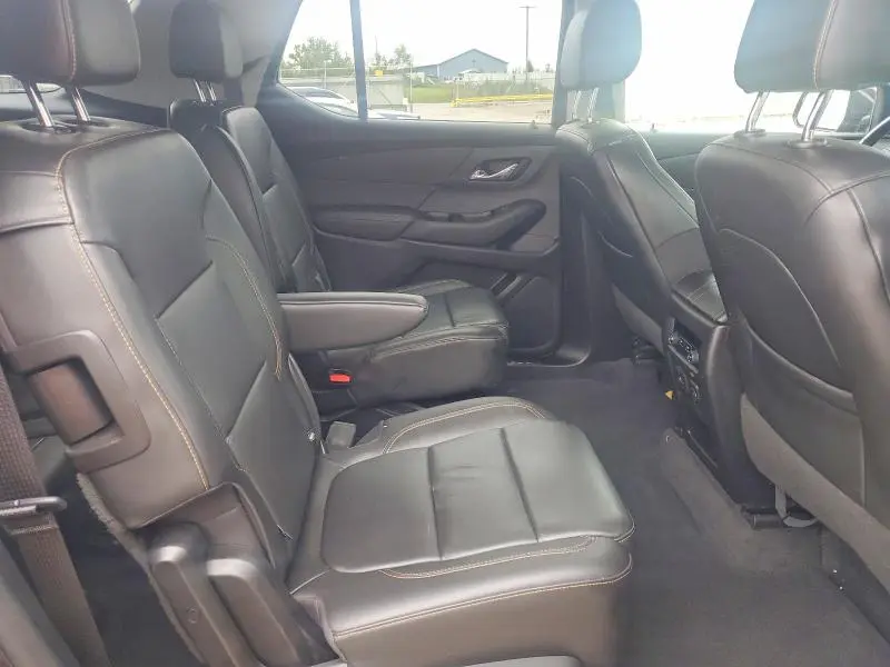 2020 CHEVROLET TRAVERSE LT  