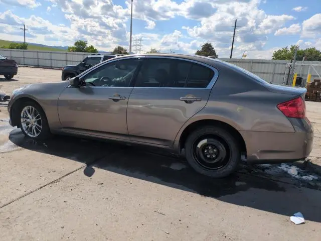 2012 INFINITI G37   