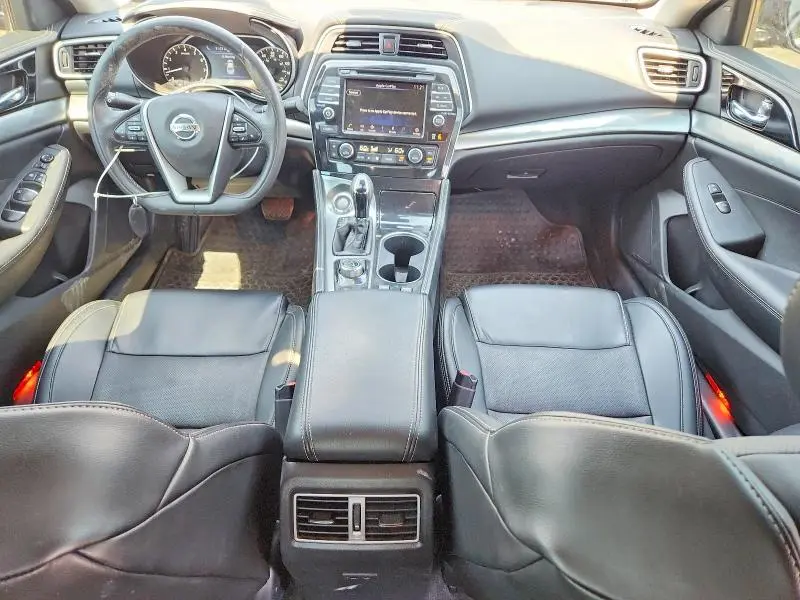 2021 NISSAN MAXIMA SV  