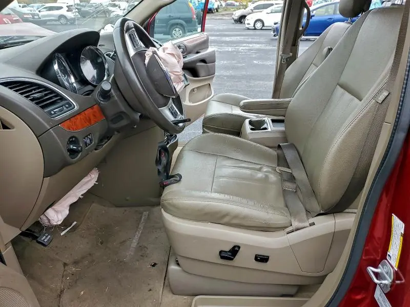 2015 CHRYSLER TOWN & COUNTRY TOURING  