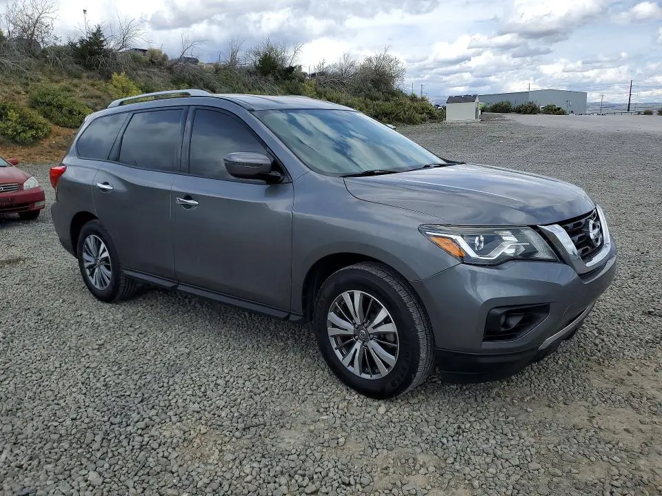 2020 NISSAN PATHFINDER SV  