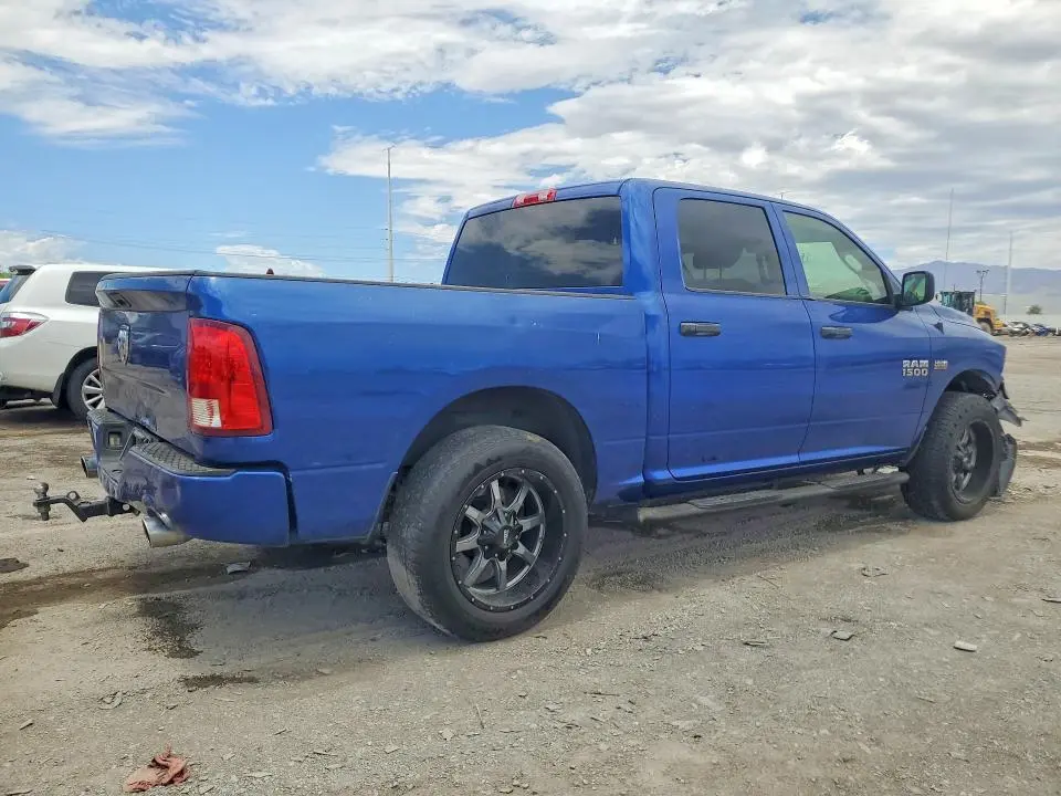 2014 RAM 1500 ST  