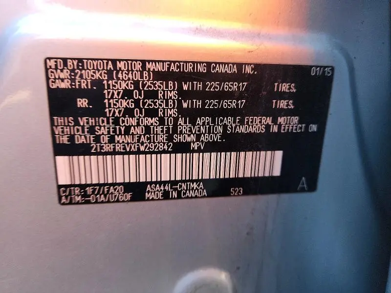 2015 TOYOTA RAV4 XLE  