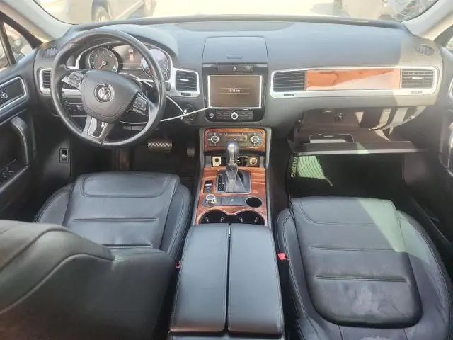 2011 VOLKSWAGEN TOUAREG V6 TDI  