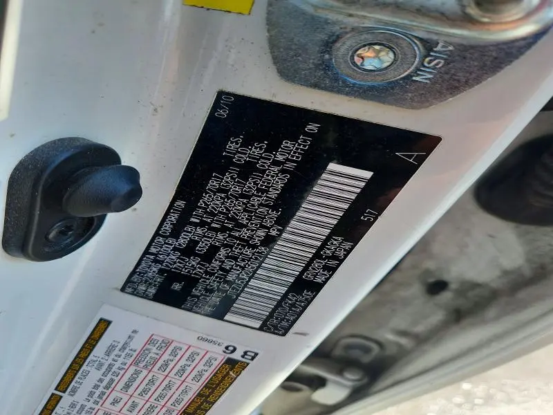 2010 TOYOTA 4RUNNER SR5  