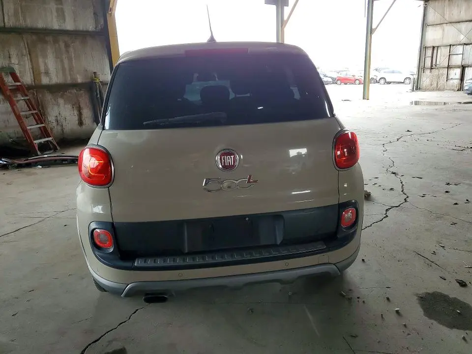 2014 FIAT 500L TREKKING  