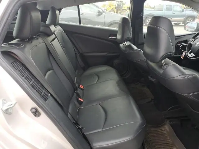 2021 TOYOTA PRIUS PRIME LE  