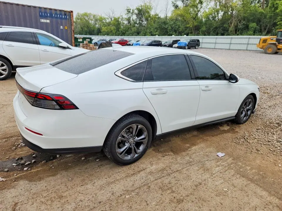2023 HONDA ACCORD EX  