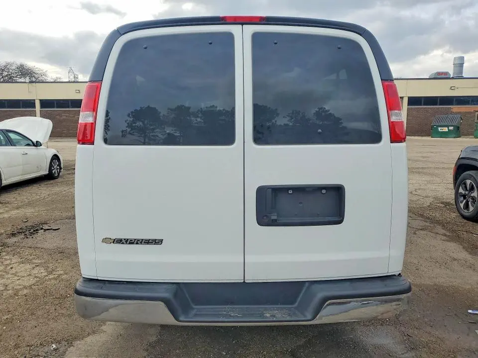 2025 CHEVROLET EXPRESS   