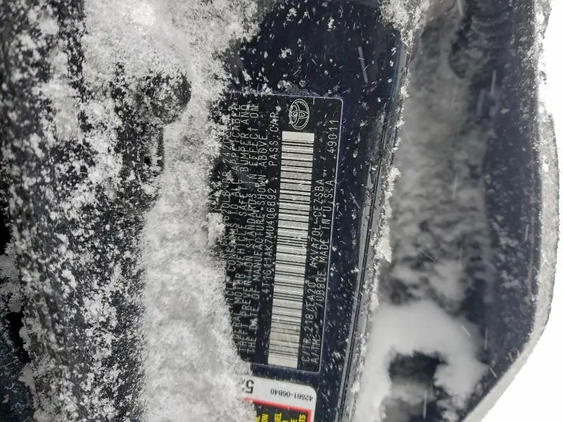 2021 TOYOTA CAMRY SE  