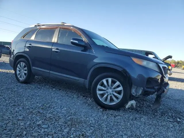 2011 KIA SORENTO BASE  