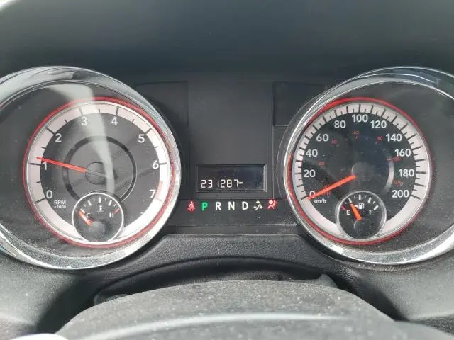 2015 DODGE GRAND CARAVAN SE  