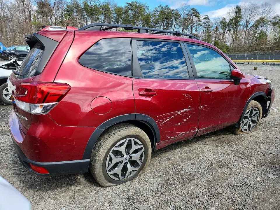 2021 SUBARU FORESTER PREMIUM  