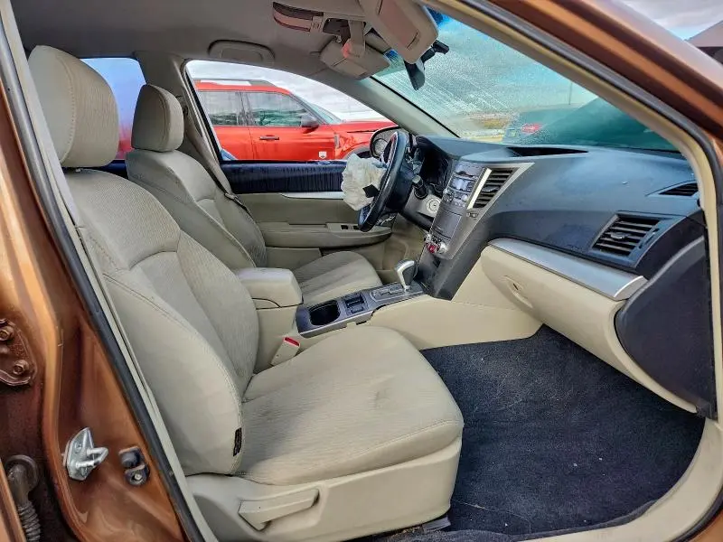 2011 SUBARU LEGACY 2.5I PREMIUM  