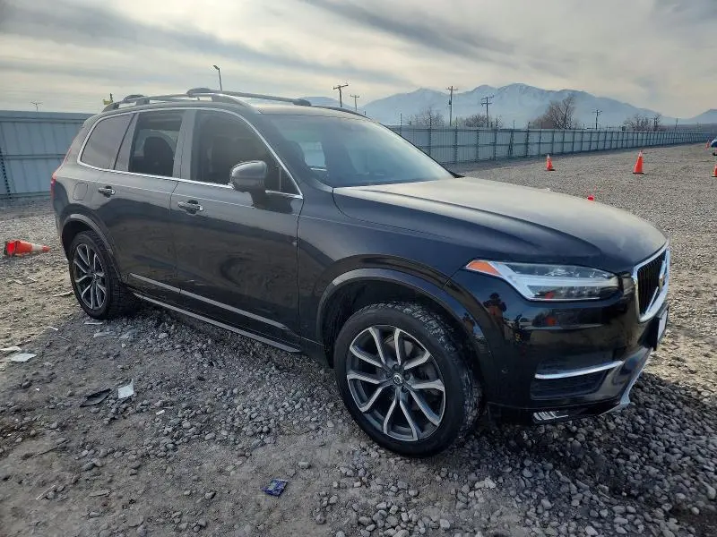 2016 VOLVO XC90 T6  