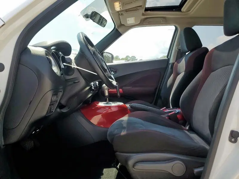 2015 NISSAN JUKE S  