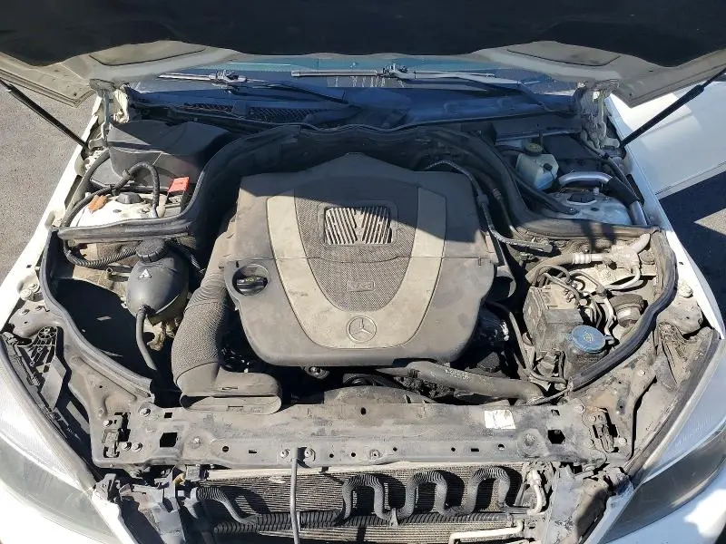 2011 MERCEDES-BENZ C 300  