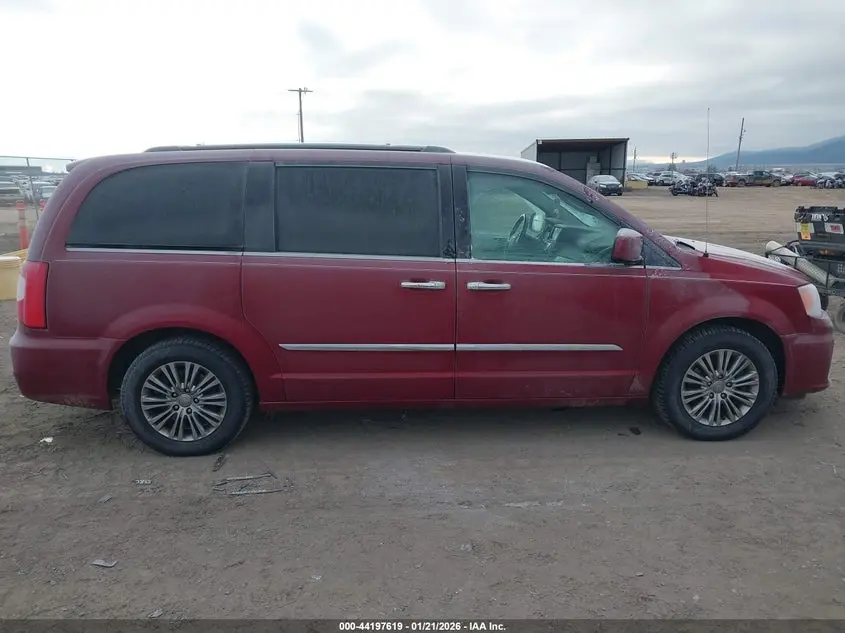 2016 CHRYSLER TOWN & COUNTRY TOURING-L
