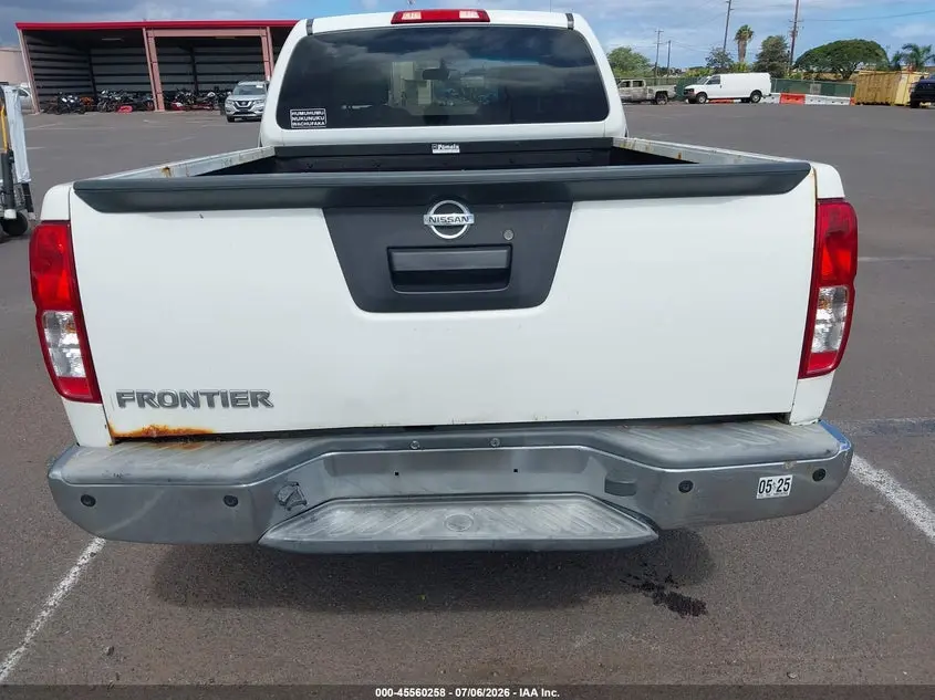 2013 NISSAN FRONTIER S