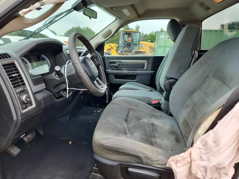 2013 RAM 1500 ST  
