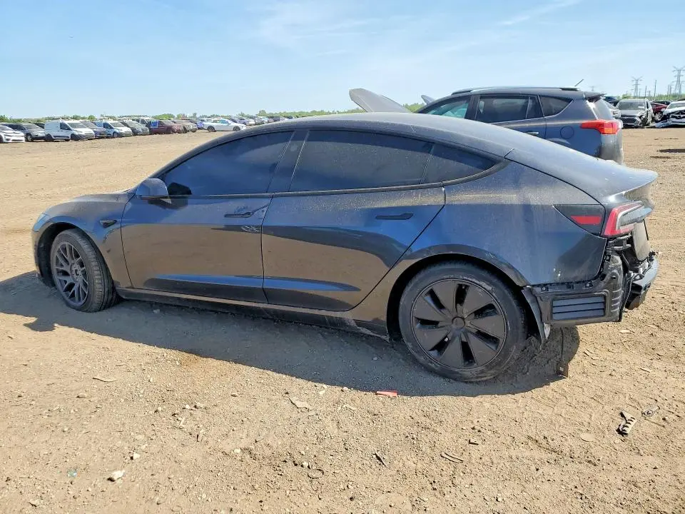 2025 TESLA MODEL 3   