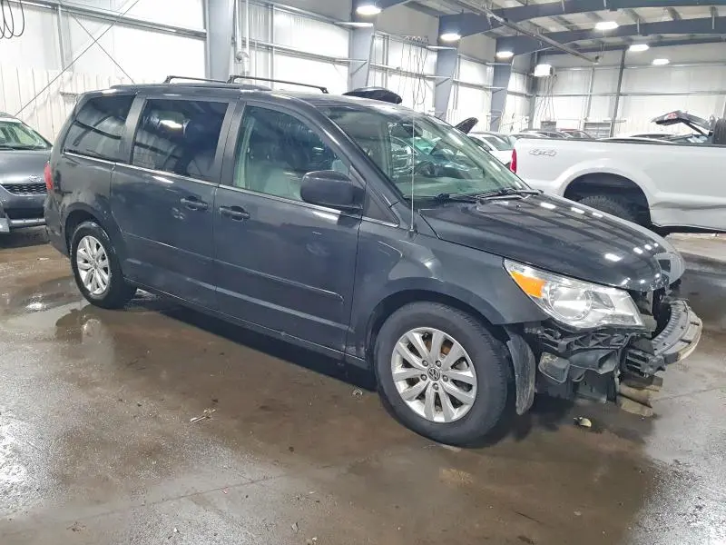 2012 VOLKSWAGEN ROUTAN SE  