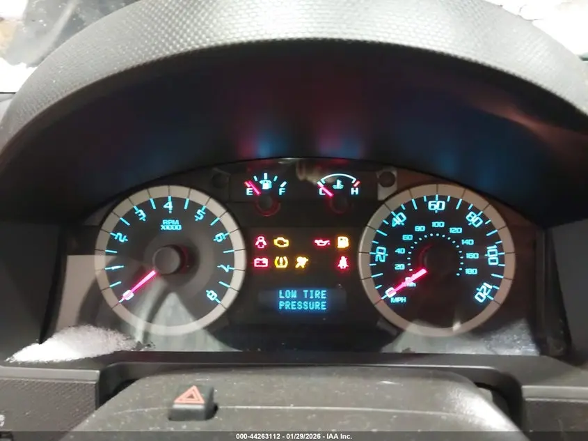 2010 FORD ESCAPE LIMITED