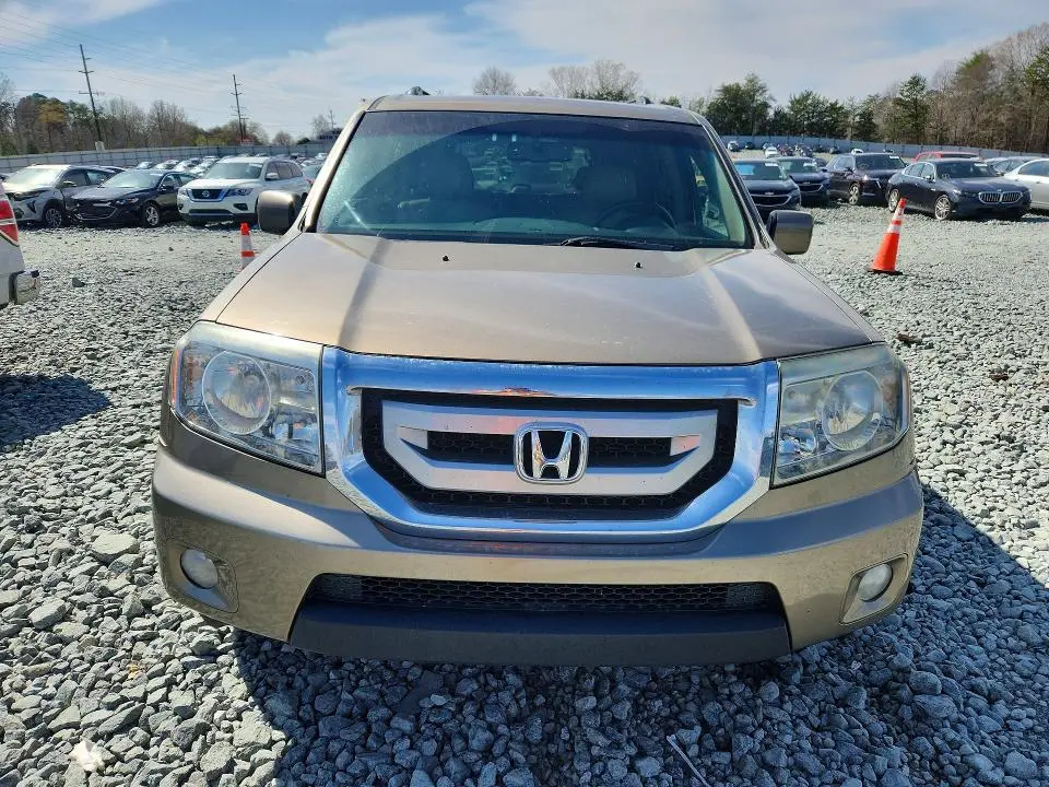 2011 HONDA PILOT EXL  