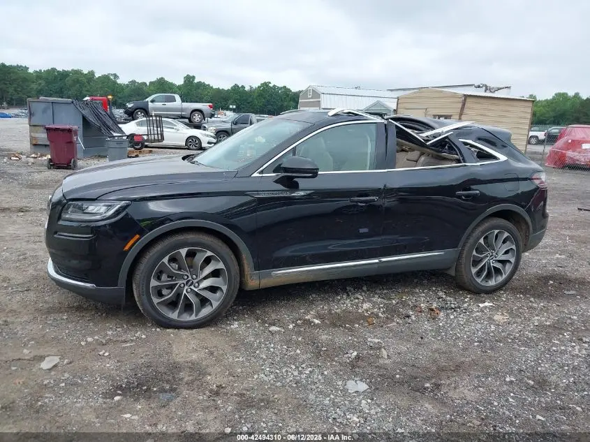2021 LINCOLN NAUTILUS RESERVE