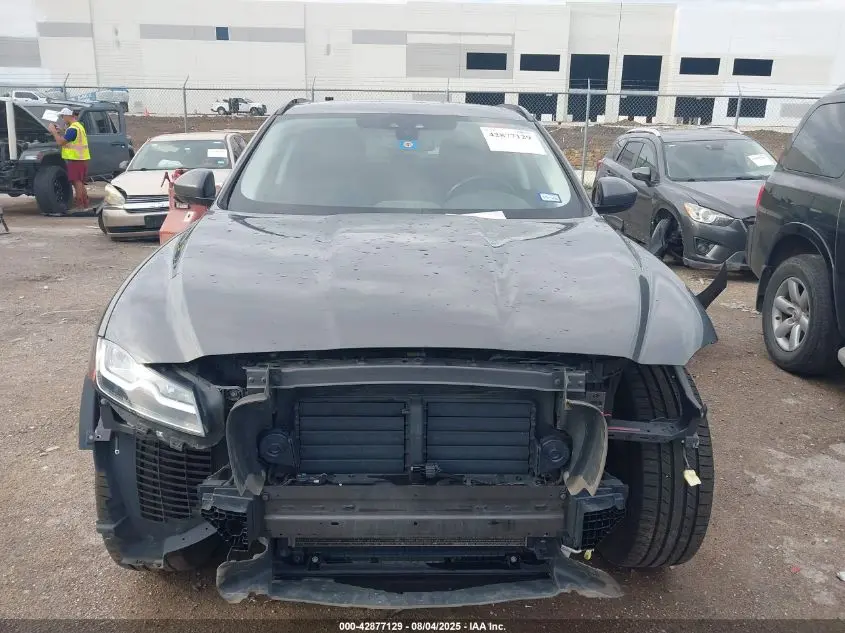 2017 JAGUAR F-PACE 35T PRESTIGE