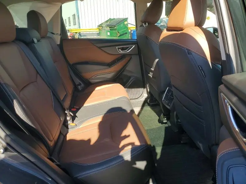 2022 SUBARU FORESTER TOURING  