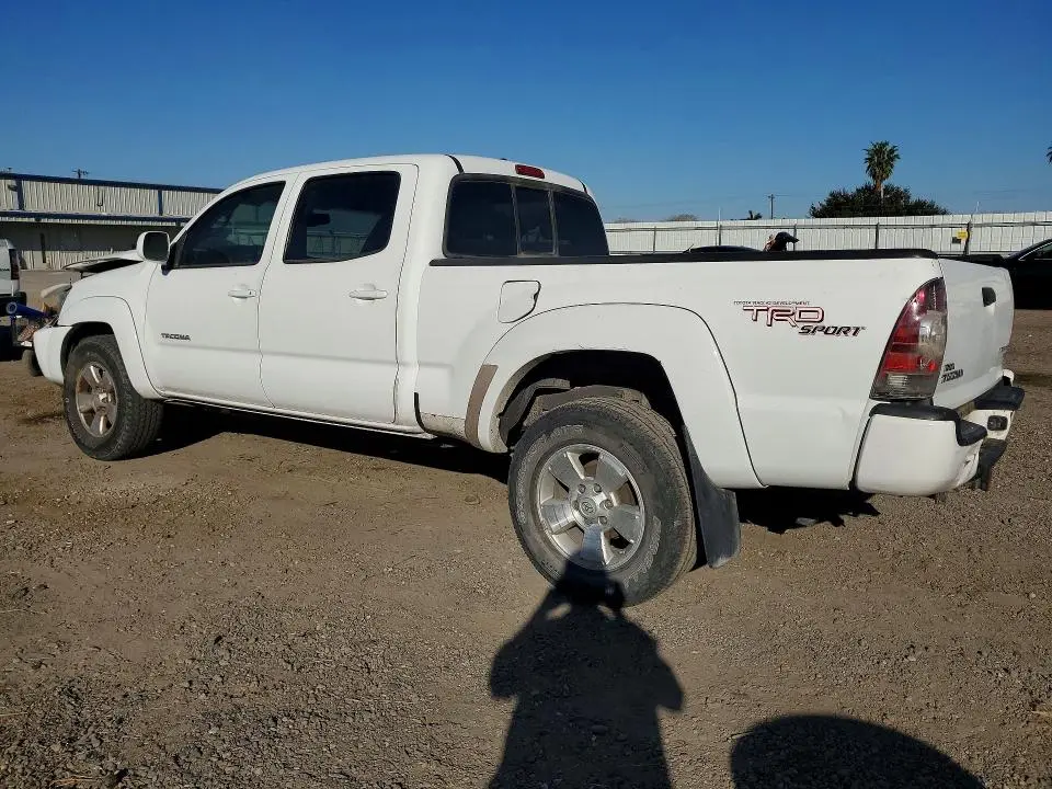 2011 TOYOTA TACOMA PRERUNNER V6  