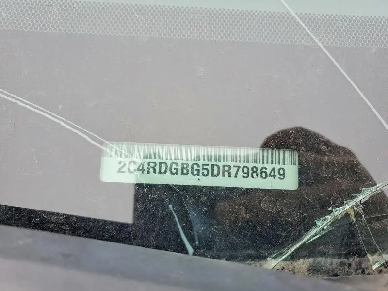 2013 DODGE GRAND CARA   