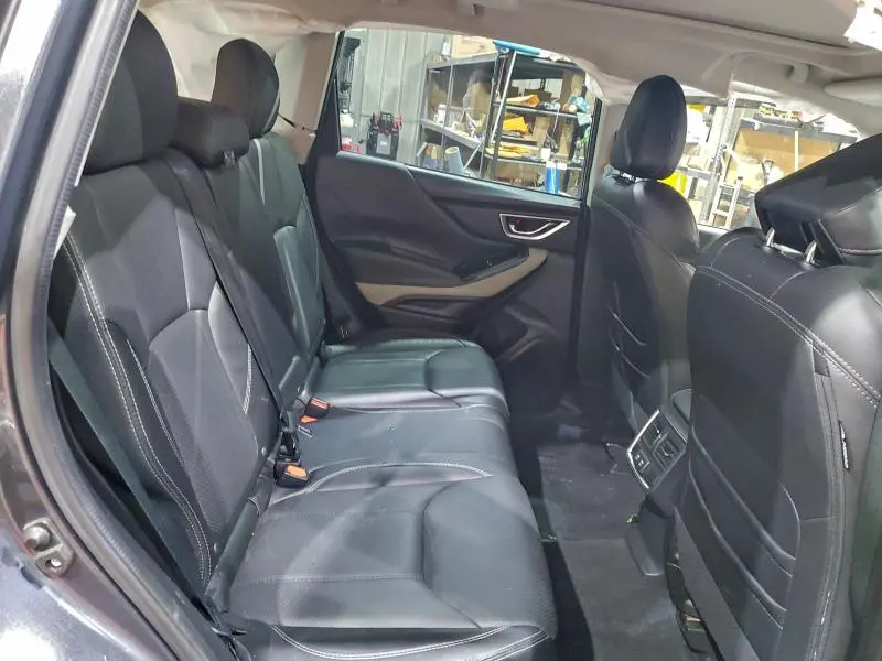 2022 SUBARU FORESTER LIMITED  