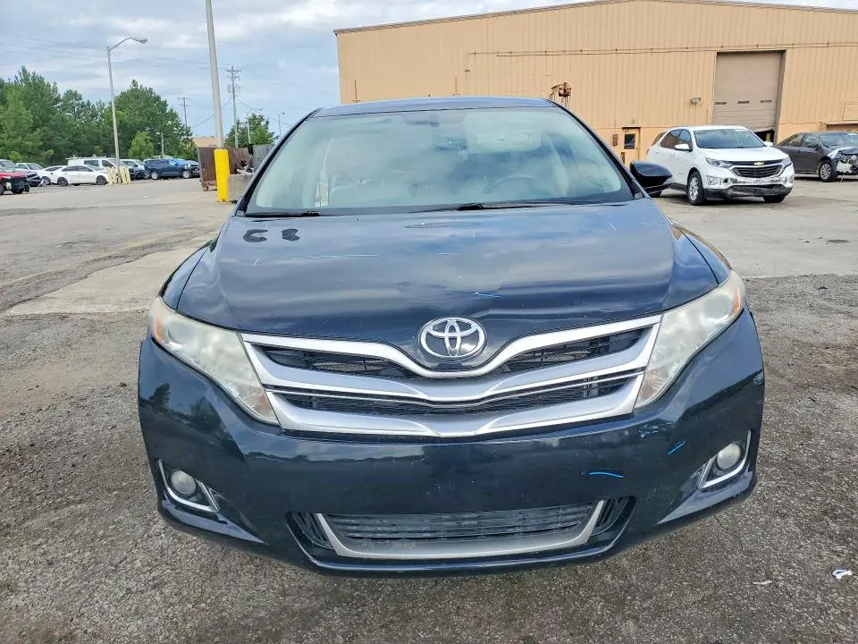 2013 TOYOTA VENZA LE  