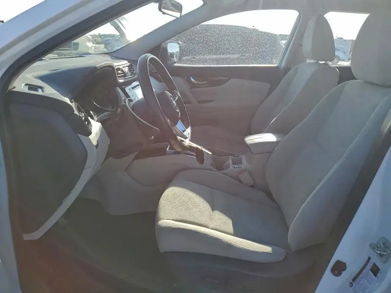 2018 NISSAN ROGUE SPORT S  