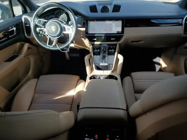 2020 PORSCHE CAYENNE   