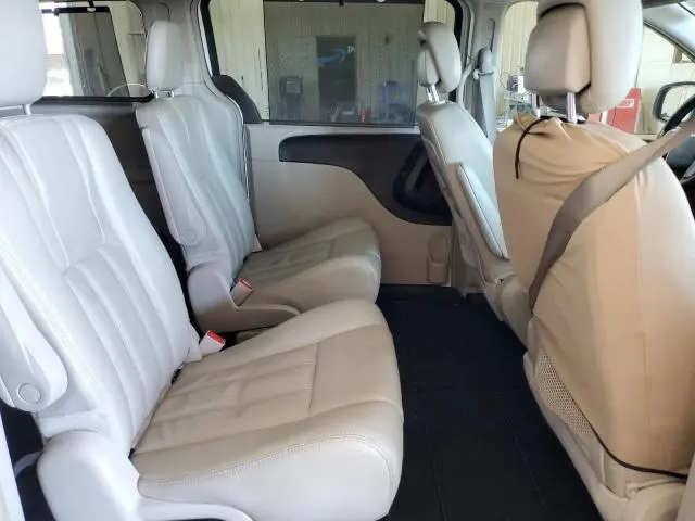 2013 CHRYSLER TOWN & COUNTRY TOURING L  