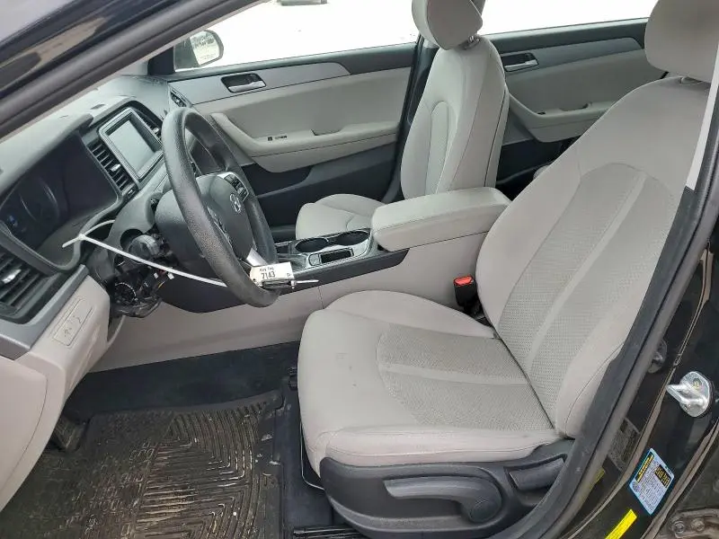 2019 HYUNDAI SONATA SE  