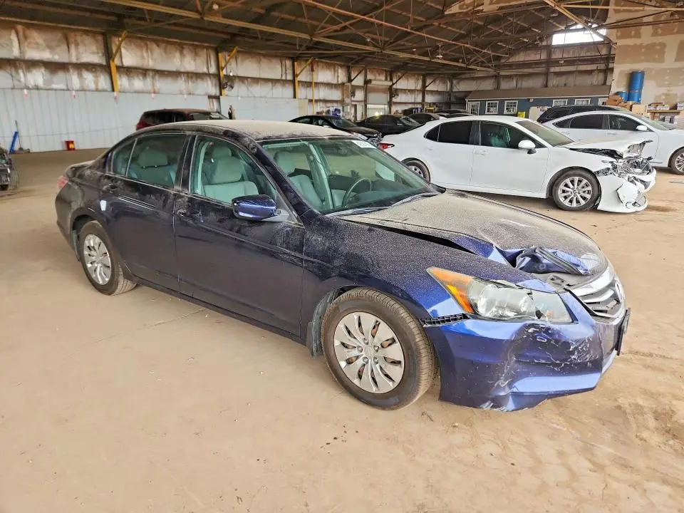 2011 HONDA ACCORD LX  