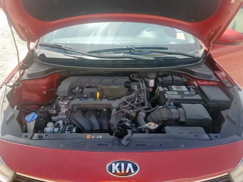 2021 KIA RIO LX  