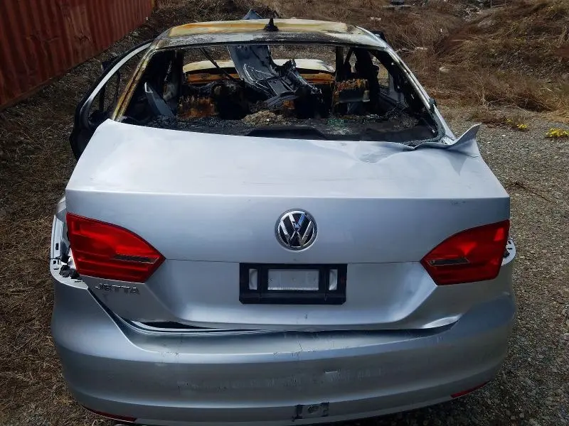 2014 VOLKSWAGEN JETTA BASE  