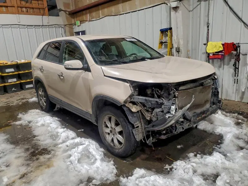 2011 KIA SORENTO BASE  