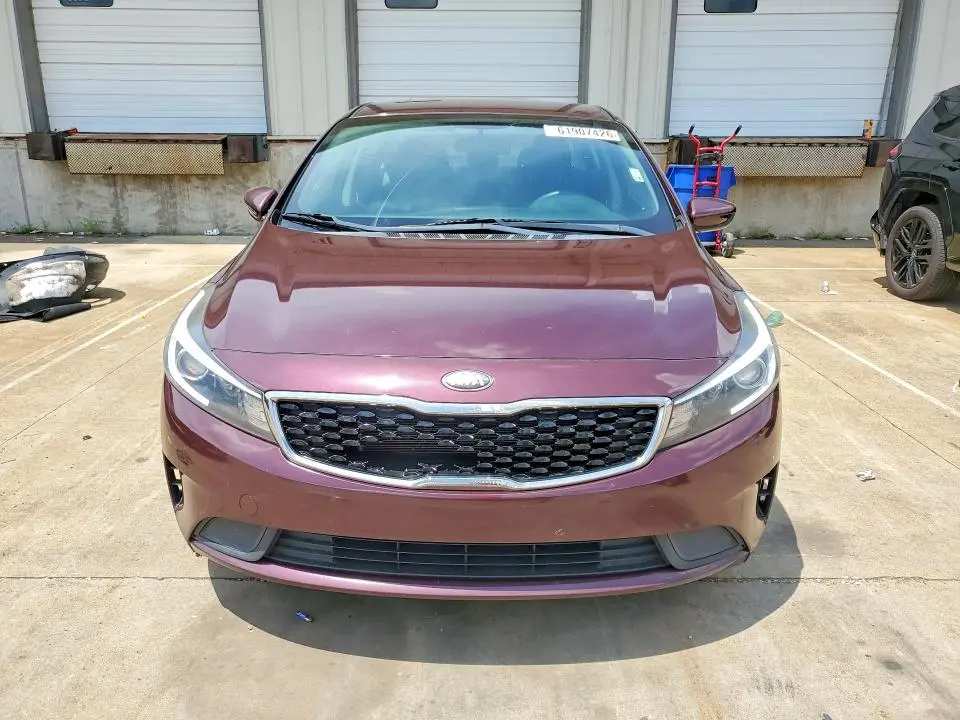 2018 KIA FORTE LX  