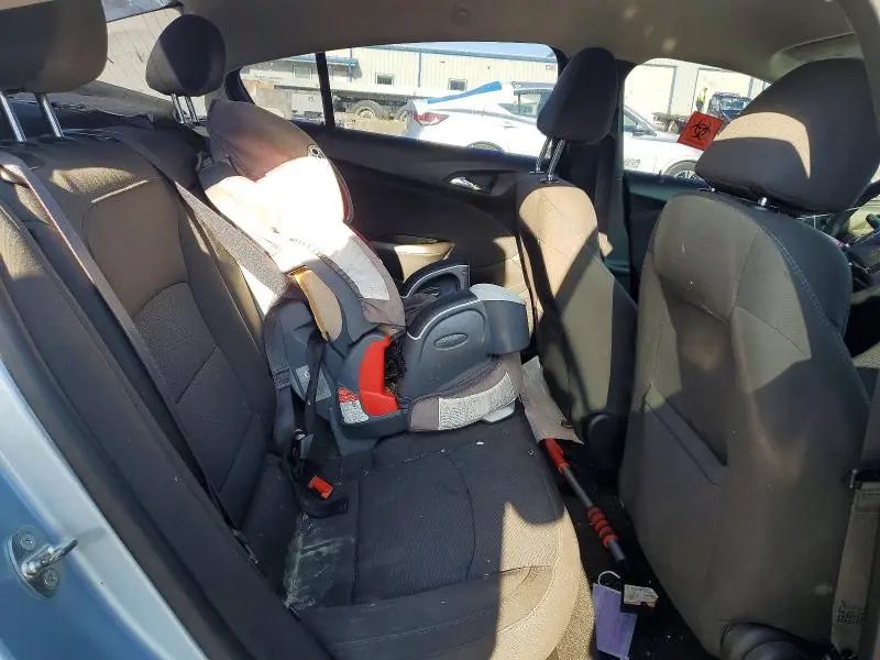 2017 CHEVROLET CRUZE LT  