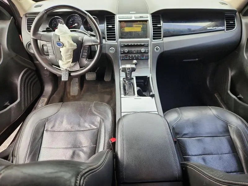 2010 FORD TAURUS LIMITED  